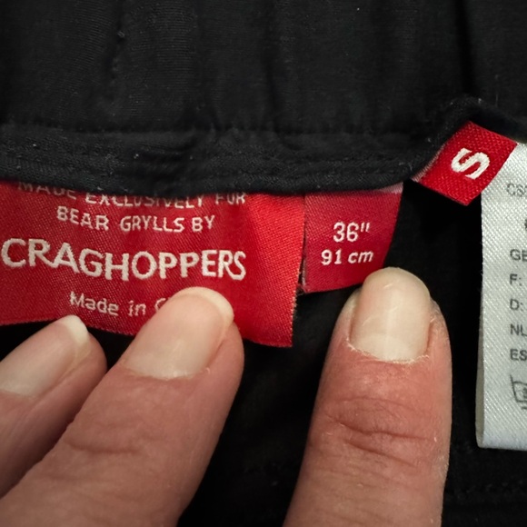 Craghoppers Men's Cargo Pants - Grey and Black - Picture 3 of 4